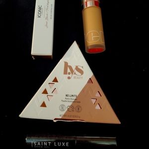 Foundation and bronzer bundle